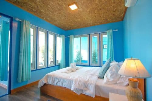Bungalow with Sea View