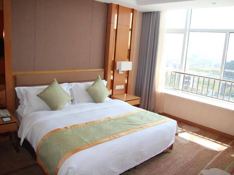 Expo Plaza Hotel Qingdao
