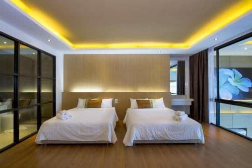Three-Bedrooms Pool Villa Duplex Suite