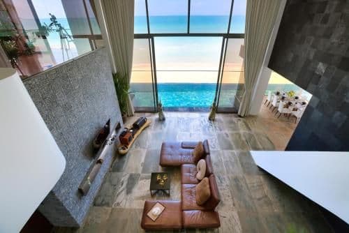 Villa - Beach Front