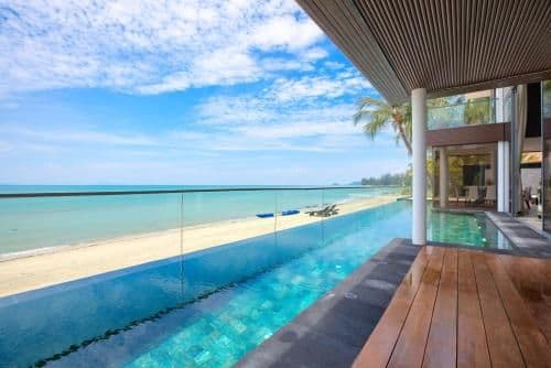 Villa - Beach Front