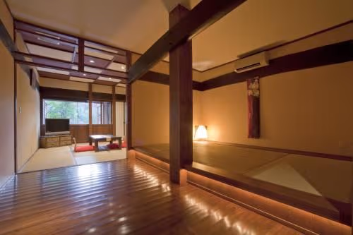 Japanese Style Room with Open-Air Bath