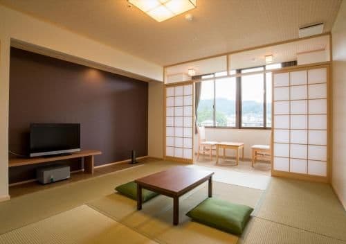 Japanese-Style Twin Room
