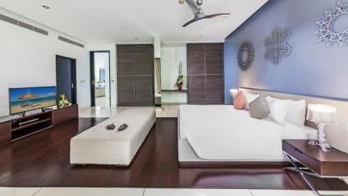 Villa with Sea View