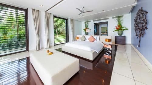 Villa with Sea View