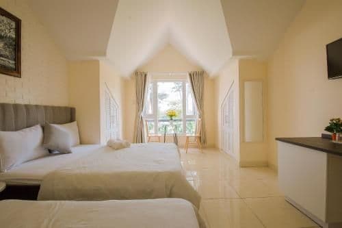Classic Quadruple Room