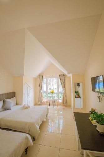 Classic Quadruple Room