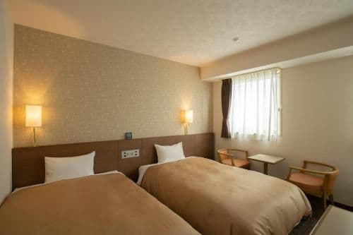 Twin Room with Extra Bed - Non-Smoking