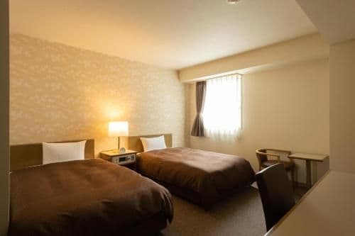 Twin Room with Extra Bed - Non-Smoking