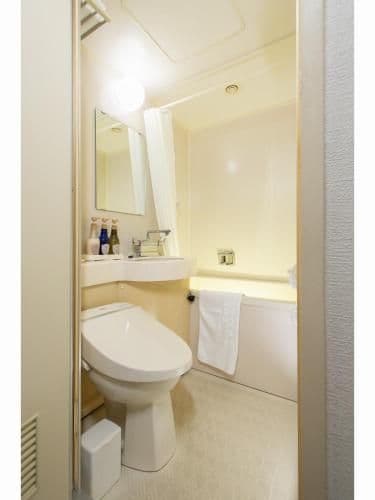 Twin Room with Extra Bed - Non-Smoking