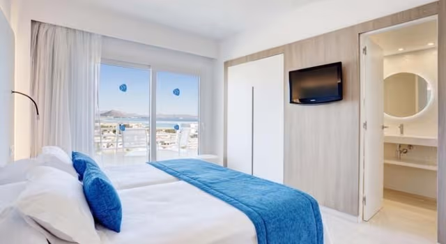 Double or Twin SEA VIEW CAPACITY 2