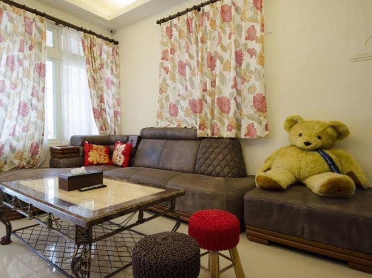 Vicky House