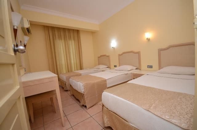 APARTMENT TWO BEDROOMS ONE BATHROOM