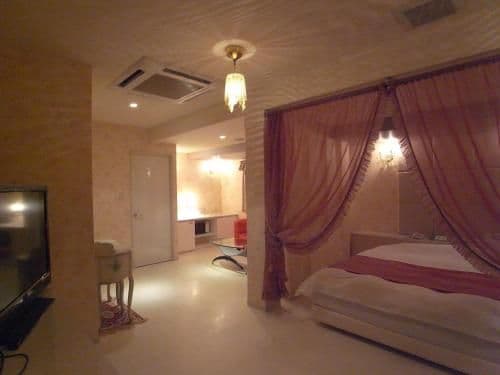 Double Room - 21:00 Check-in