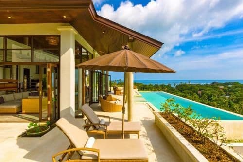 Four-Bedroom Villa with Sea View