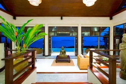 Four-Bedroom Villa with Sea View
