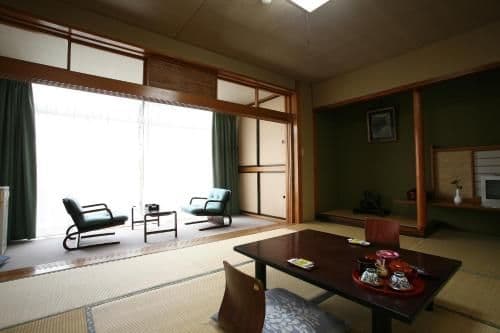 Japanese-Style Stanadrd Room