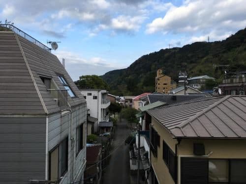Apartment with Mountain View
