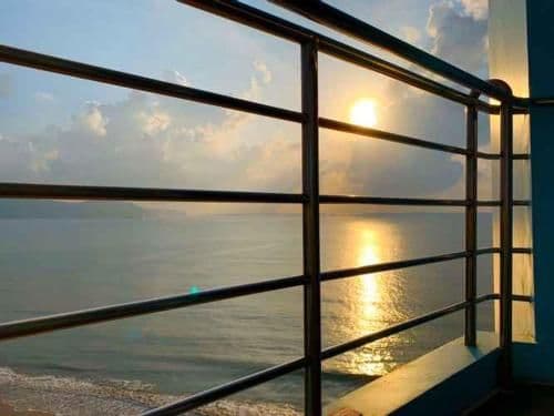 Luxury Seaview Twin