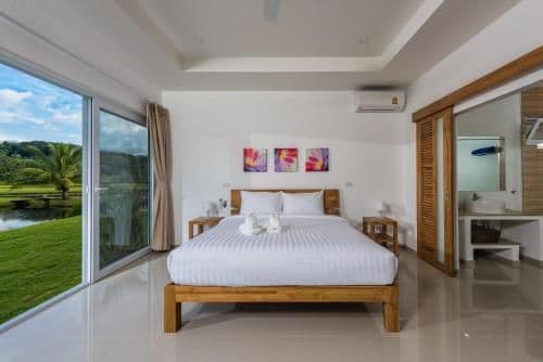 Five-Bedroom Villa with Private Pool - 62F