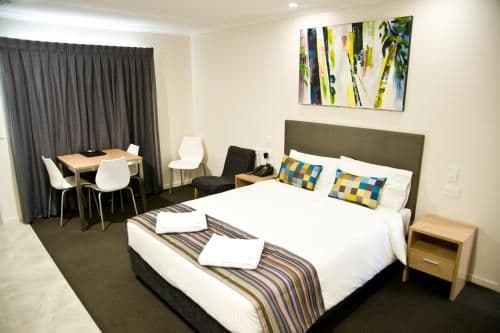 Standard Queen Room