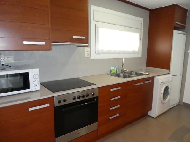 APARTMENT CAPACITY 6 TWO BEDROOMS