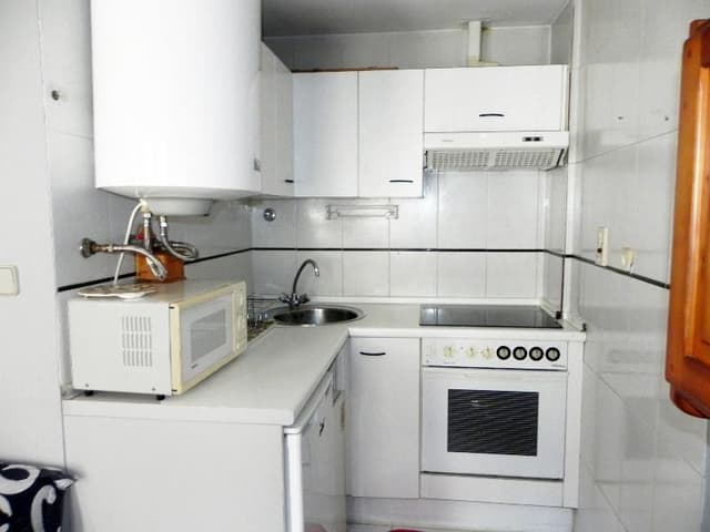 APARTMENT CAPACITY 6 ONE BEDROOM