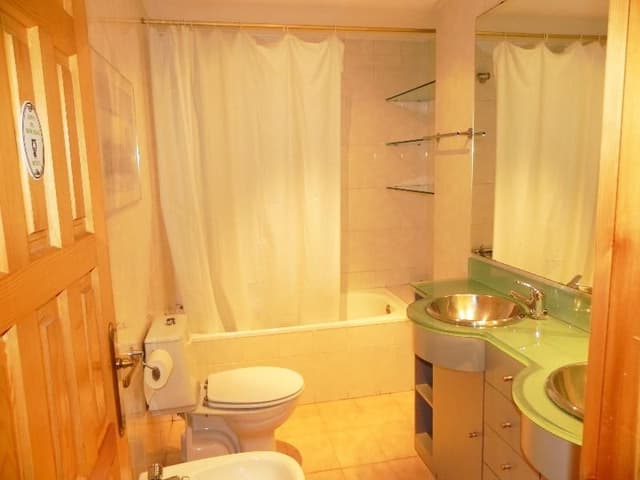 APARTMENT CAPACITY 6 TWO BEDROOMS