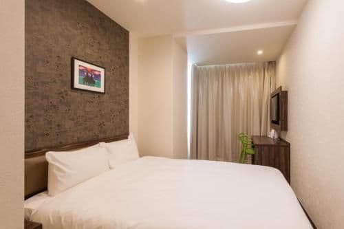 Double Room B with Amenities