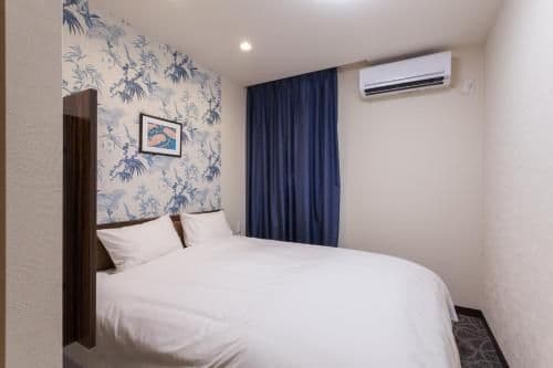 Queen Double Room with Amenities
