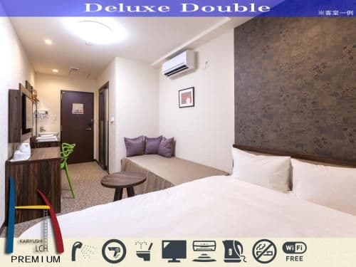 Deluxe Double Room with Amenities