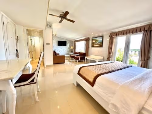 Suite Double Room
