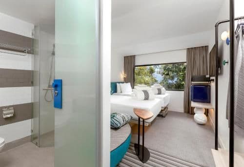COSI - TWIN Room with daily food & drink credit