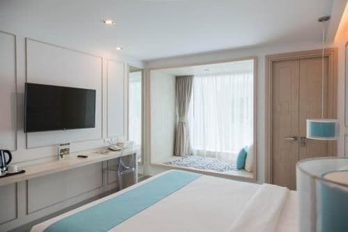 Deluxe Double or Twin Room