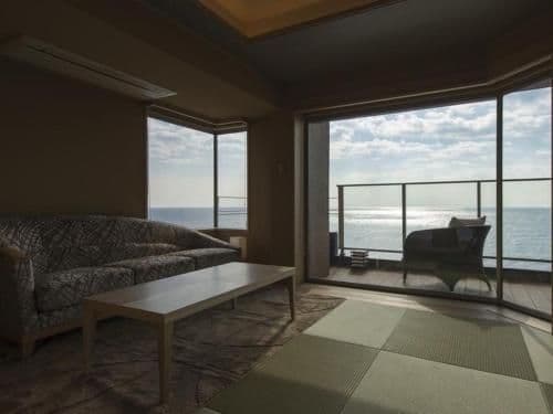 Twin Room with Sea View