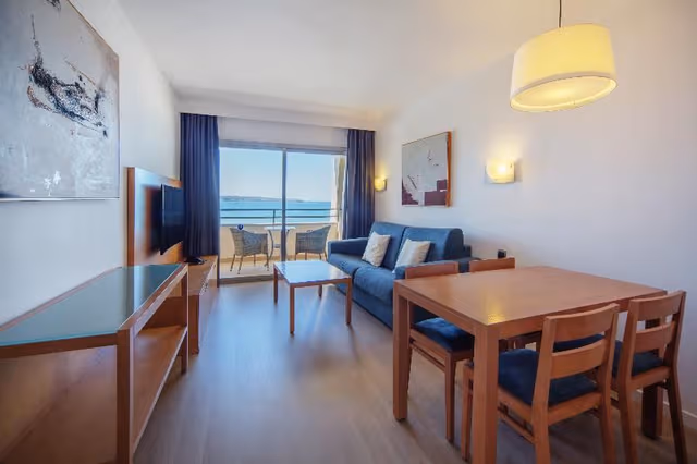 APARTMENT SUPERIOR