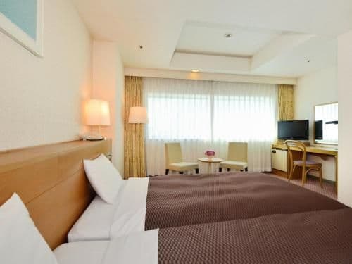 Large Twin Room - Smoking