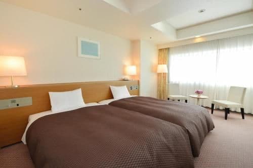 Large Twin Room - Smoking