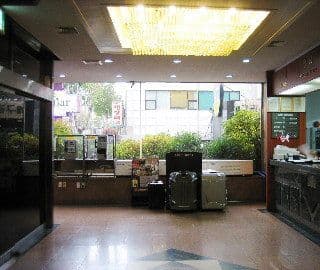 Hotel Brown