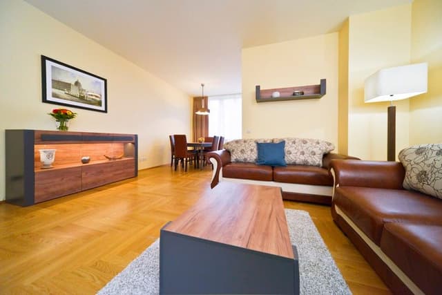 APARTMENT ONE BEDROOM