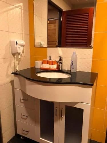 Deluxe Double Room (2 Adults + 1 Child)