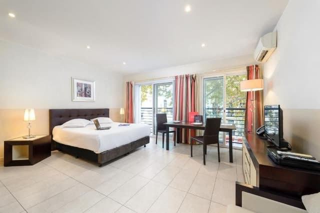 JUNIOR SUITE STANDARD