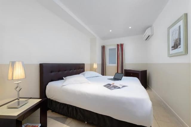 APARTMENT PRESTIGE