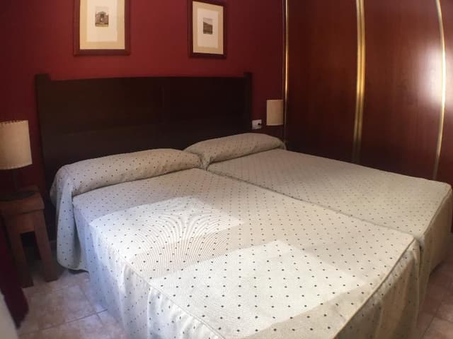 APARTMENT CAPACITY 4
