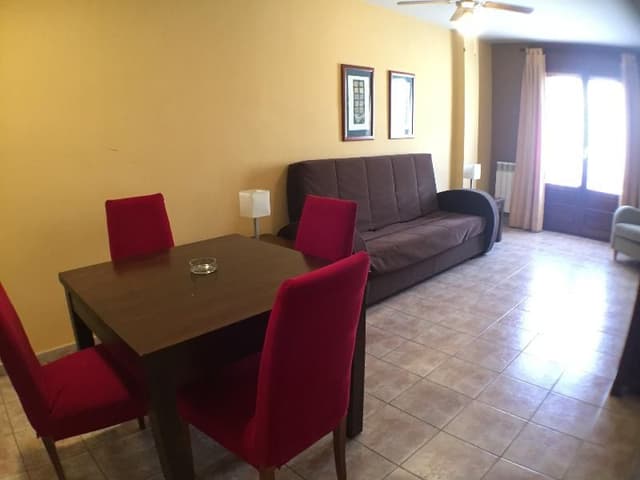 APARTMENT WITH KITCHENETTE