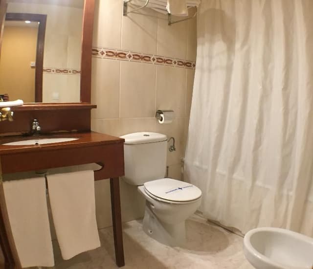 APARTMENT WITH KITCHENETTE