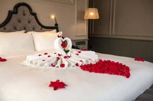 Imperial Suite with City View