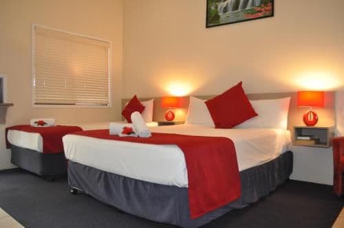 Deluxe Queen Room