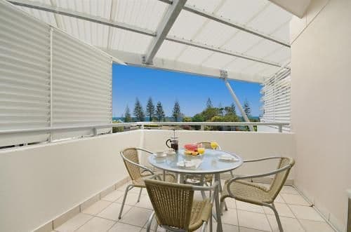 Superior One-Bedroom Apartment