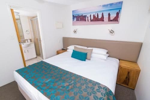 Superior One-Bedroom Apartment
